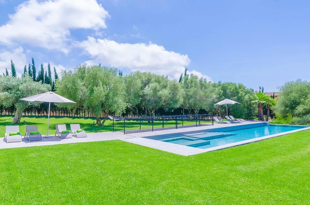 Villa Son Oliver Property El Arenal